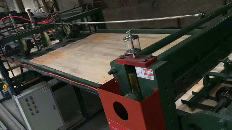 2020 China radom-length vertical finger jointing composer 